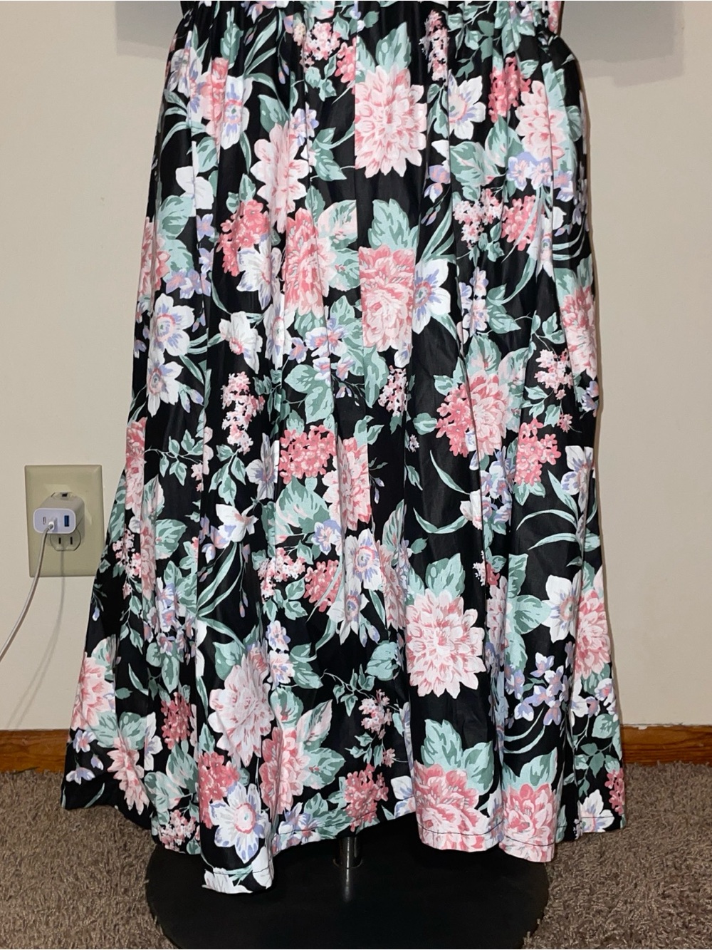 S.L. Fashions Black Maxi Dress with Pink & Mint Floral Print vintage - Picture 6 of 10